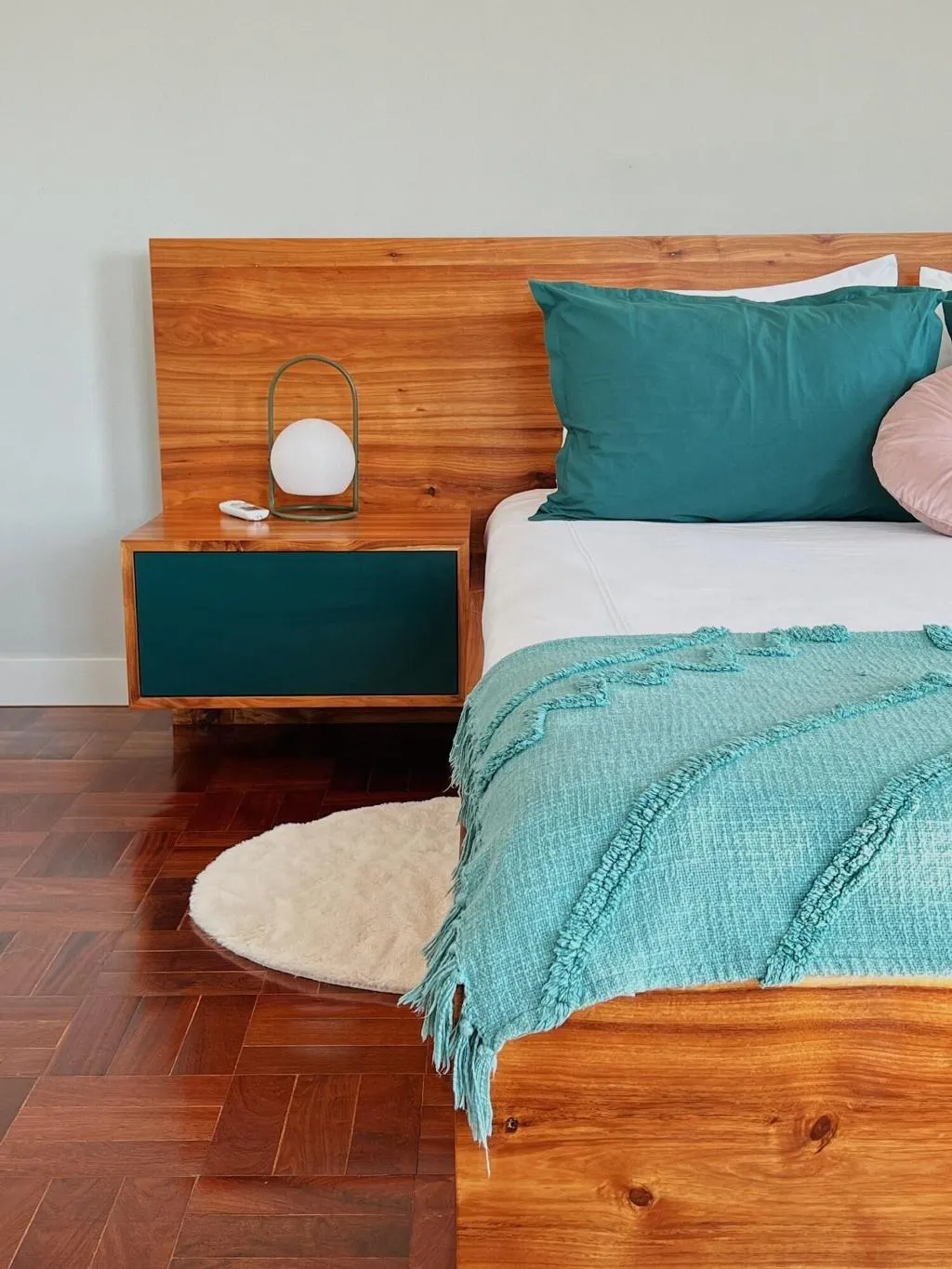 Room, Luna House, Lisbon