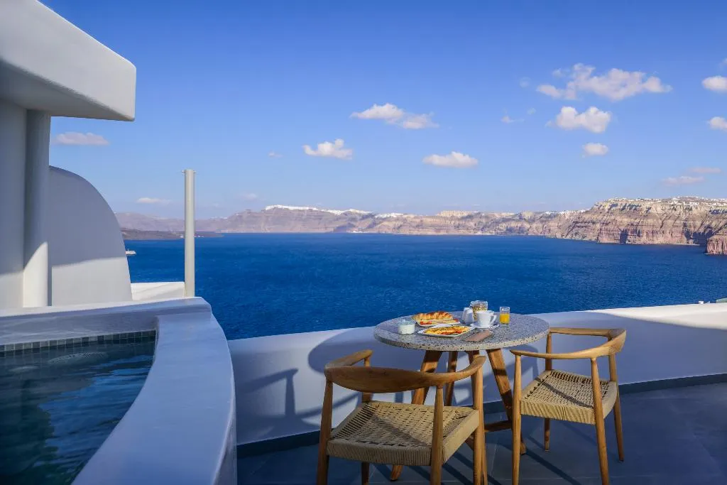 SUITE PREMIUM SEA VIEW Room, Neptune Luxury Spa Suites, Santorini