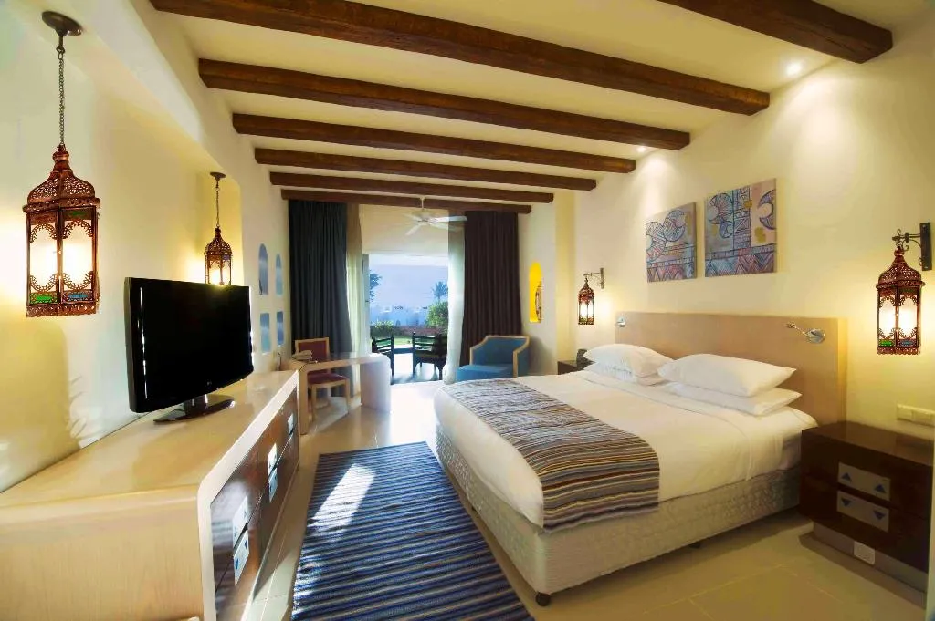 DOUBLE GARDEN VIEW KING BED Room, Hilton Marsa Alam Nubian Resort, Red Sea Riviera