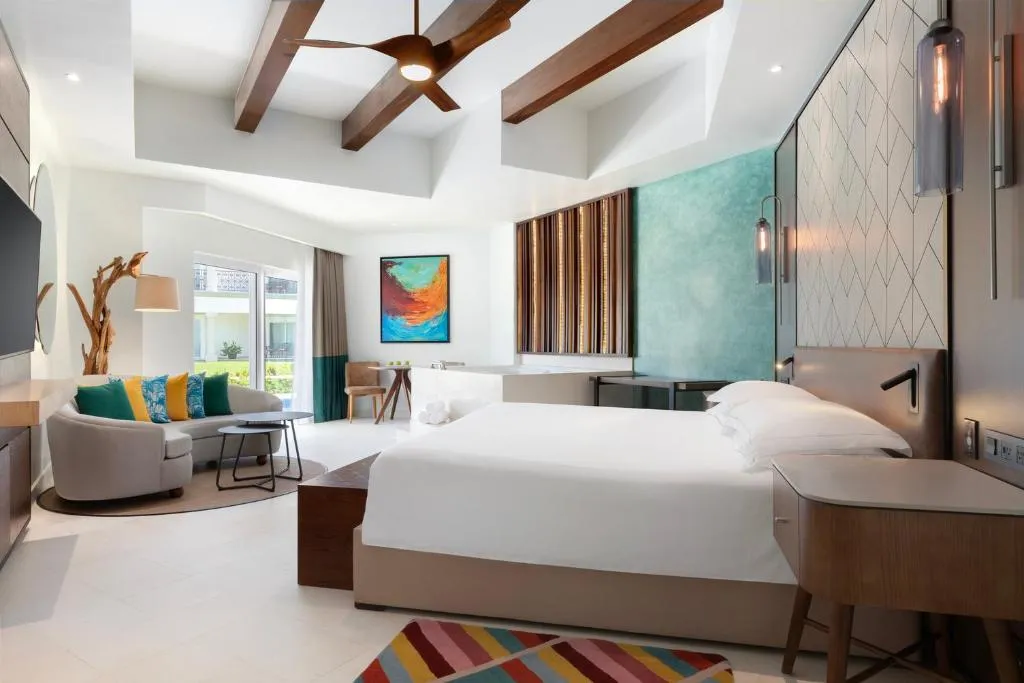 JUNIOR SUITE KING SIZE BED Room, Hyatt Vivid Playa Del Carmen - Adults Only, Playa Del Carmen