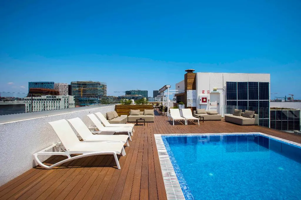 Pool, ZT The Golden Hotel Barcelona, Barcelona