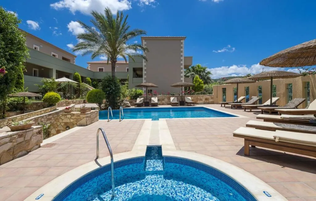 Pool, Mistral Hotel - For Solo Travelers, Crete