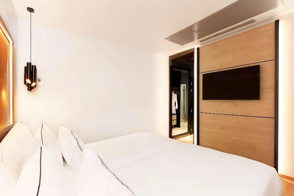 SUITE STANDARD Room, Melia Avenida America, Madrid