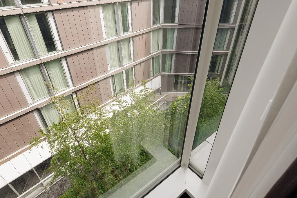 DOUBLE ONE BED Room, DoubleTree by Hilton Amsterdam Centraal Station, Amsterdam