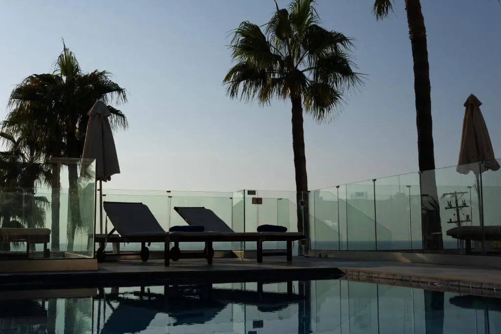 FAMILY ROOM TWO BEDROOMS WITH PRIVATE POOL Room, Rethymno Mare & Water Park, Crete