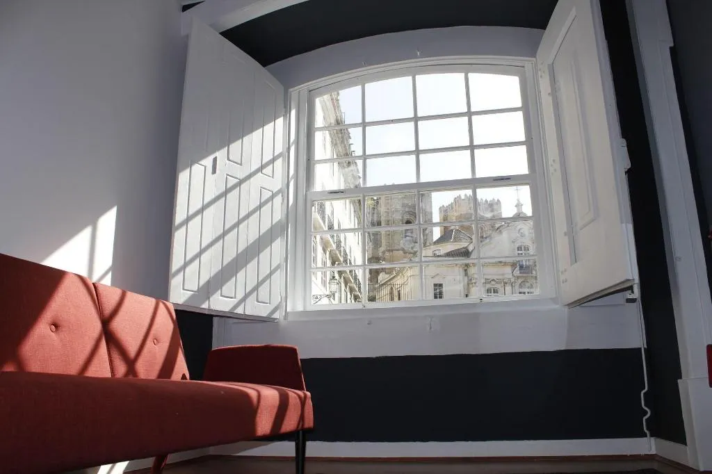 Lobby, Largo da Sé, Lisbon