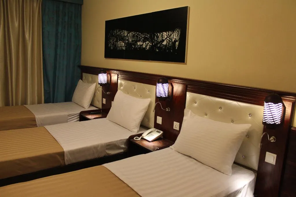 TRIPLE STANDARD Room, Mariana Hotel, Dubai