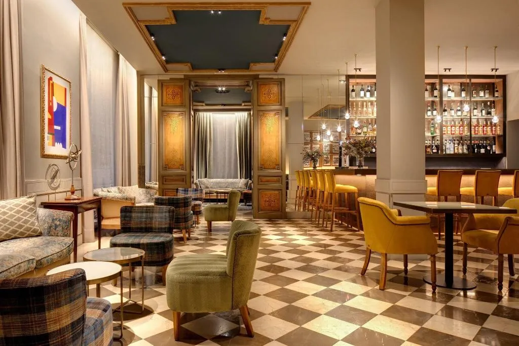 Restaurant, Duquesa de Cardona, Barcelona
