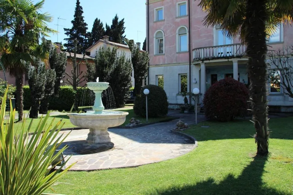 General view, Park Hotel Villa Leon d'Oro, Venice