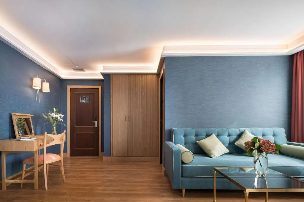 JUNIOR SUITE WITH DOUBLE BED Room, Principe Pio, Madrid