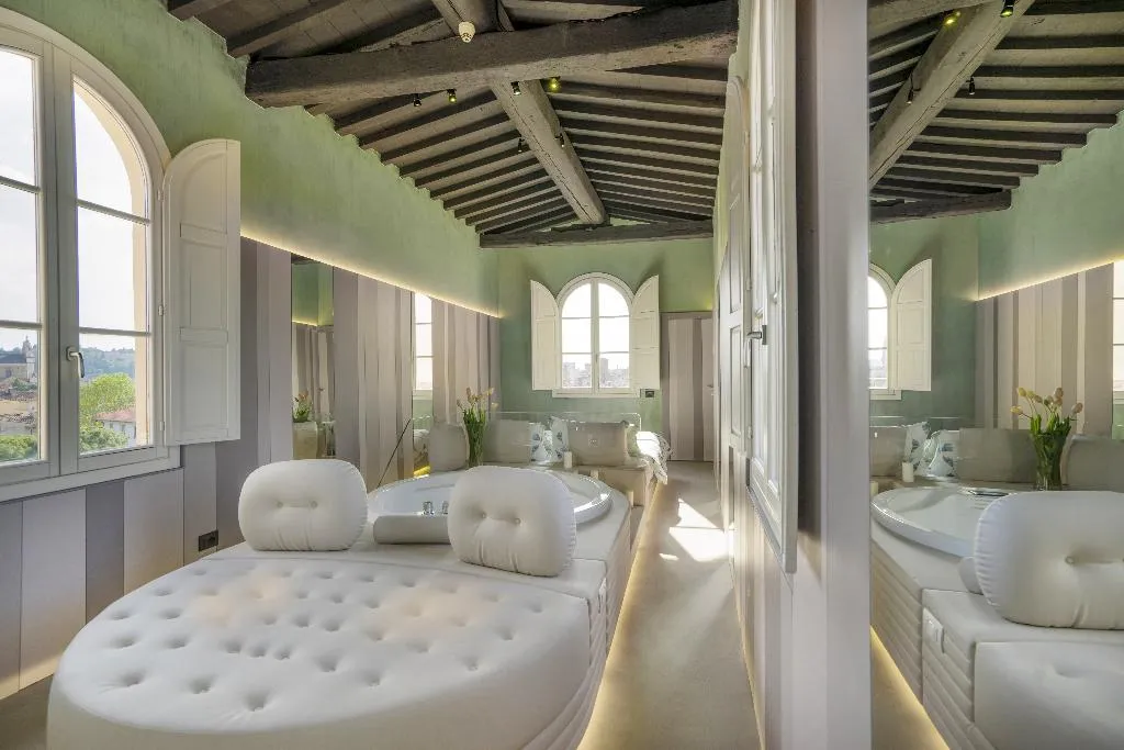SUITE DELUXE CITY VIEW Room, Palazzo dei Ciompi, Florence