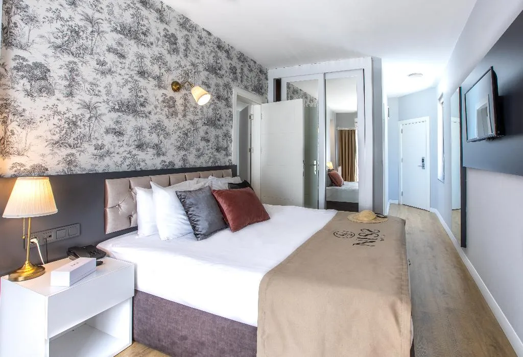 FAMILY ROOM TWO BEDROOMS TWO BATHROOMS Room, Niss Lara Hotel, Antalya