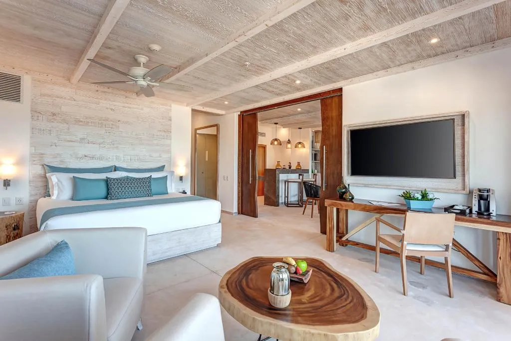 JUNIOR SUITE PREMIUM OCEAN FRONT Room, Mystique Holbox by Royalton, A Tribute Portfolio, Cancun Area