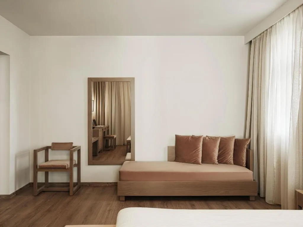 TRIPLE DELUXE Room, Civitel Attik Rooms & Suites, Athens