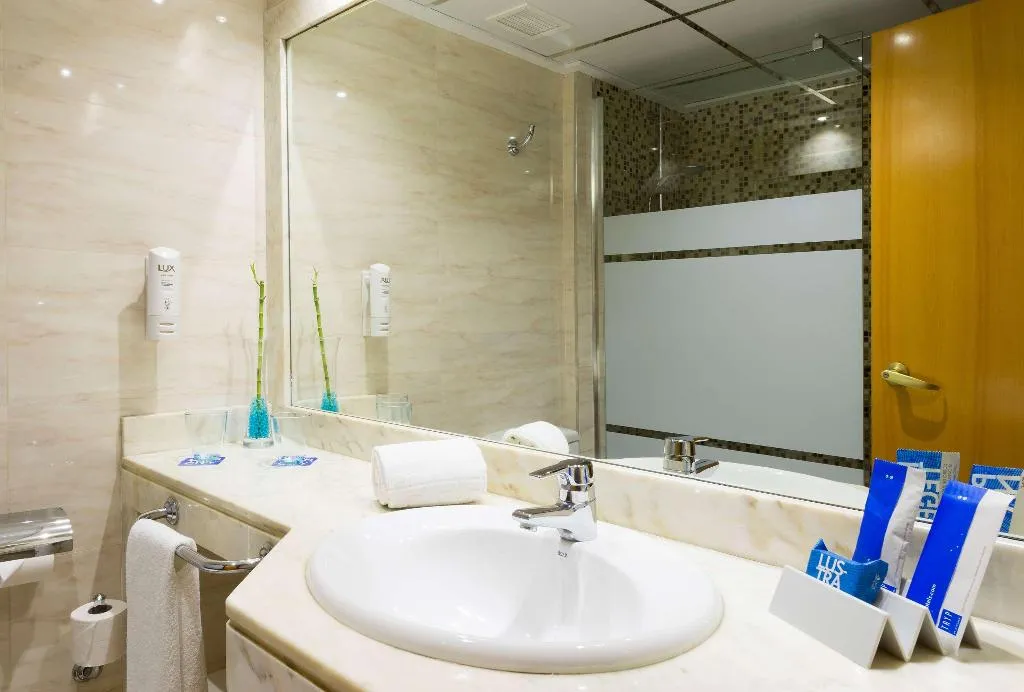 TWIN STANDARD Room, Hotel Elche Centro Affiliated by Melia, Costa Blanca