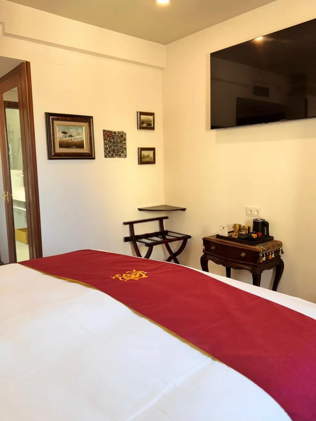 DOUBLE WITH DOUBLE BED Room, Hotel Boutique Casón De Los López, Madrid