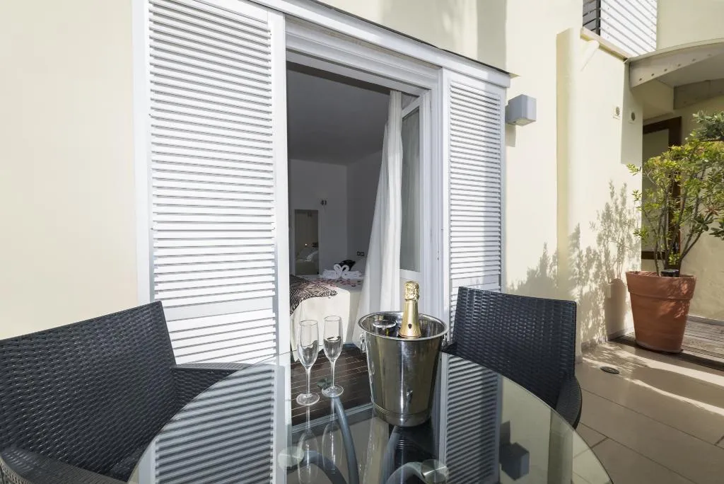 DOUBLE SUPERIOR Room, Marina 10 Boutique & Design Hotel, Naples