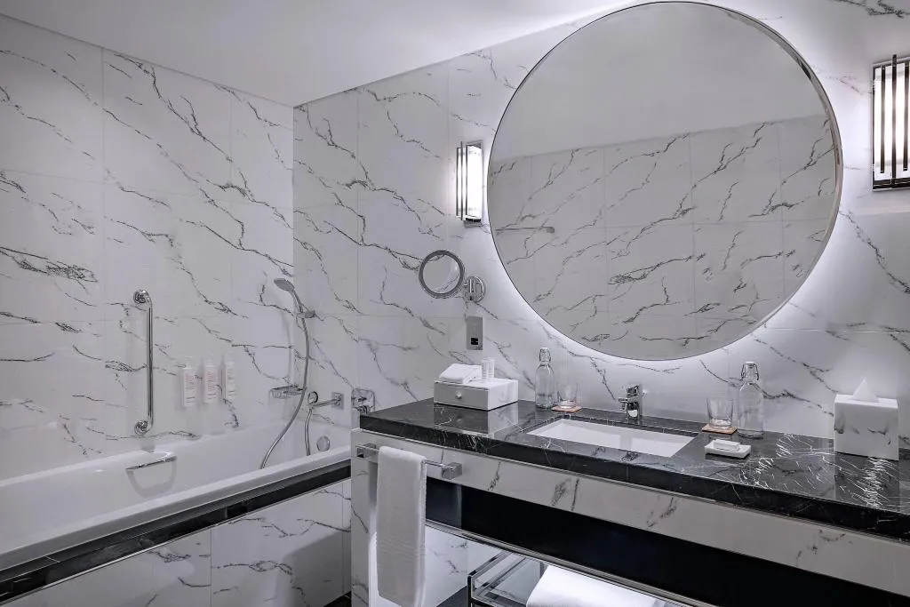 Room, Marriott Resort Palm Jumeirah Dubai, Dubai