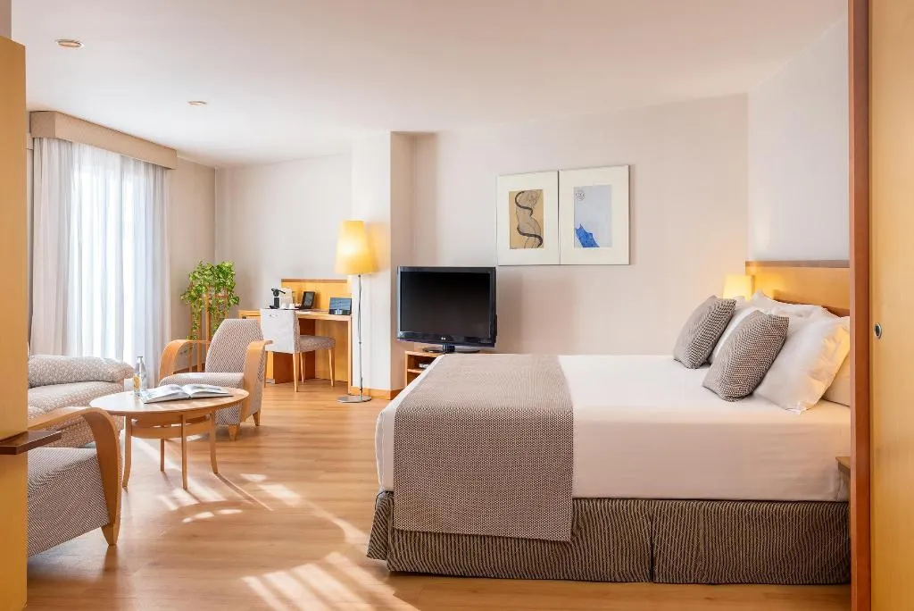 SUITE STANDARD Room, Hotel Castellon Center Affiliated by Melia, Valencia