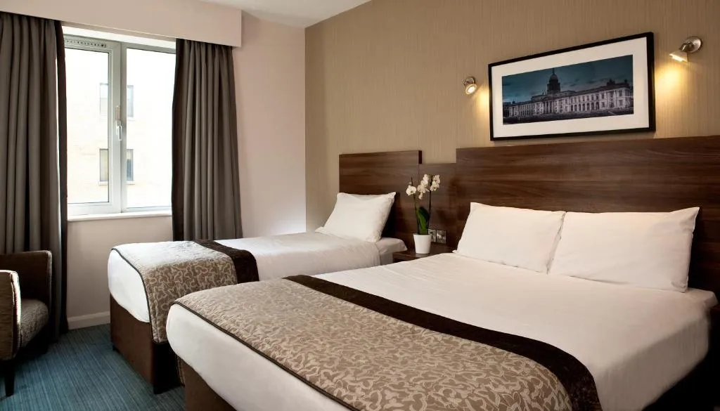 TWIN SUPERIOR Room, Leonardo Hotel Dublin Parnell Street, Dublin