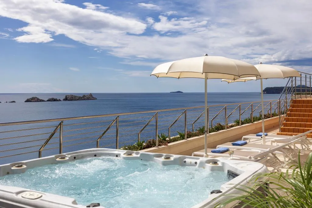 Pool, Hotel More, Dubrovnik