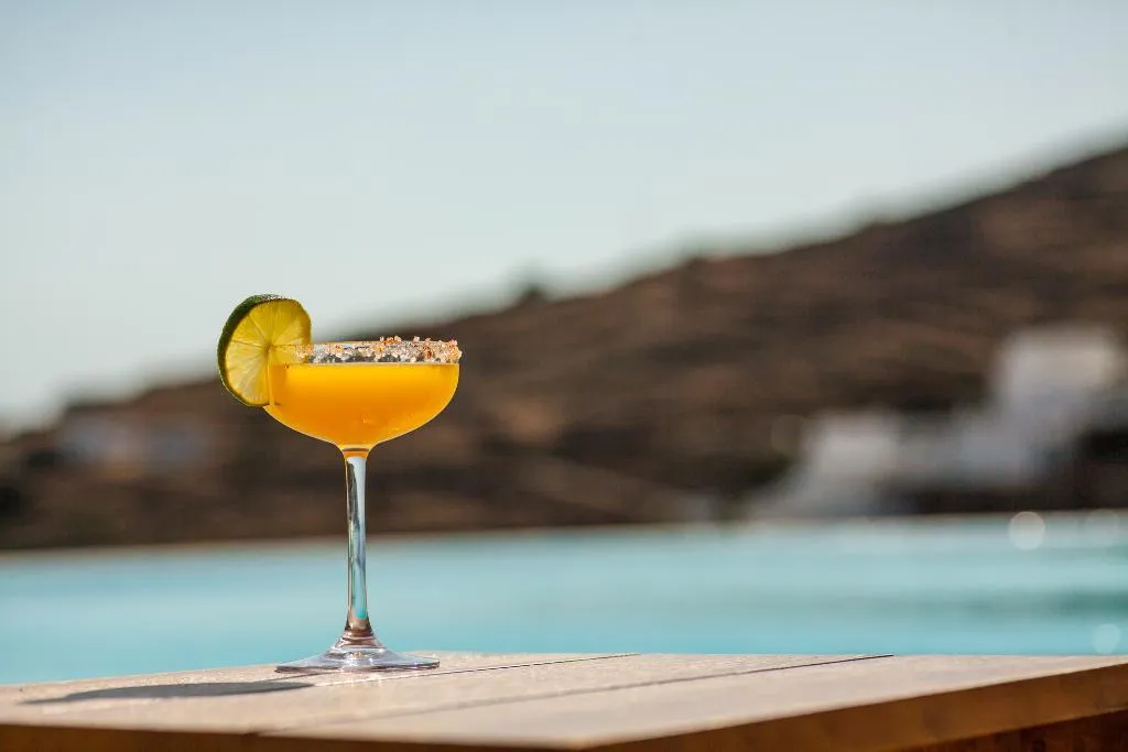 Bar, Aeolis Tinos Suites, Mykonos