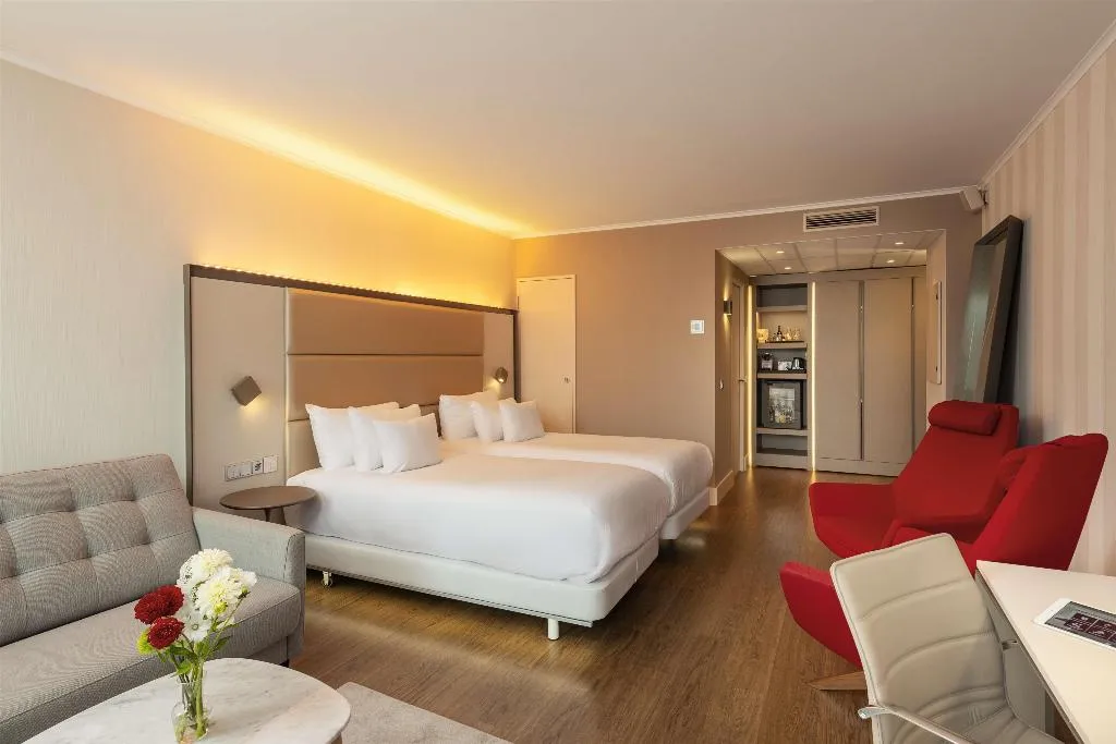 Room, NH Collection Berlin Mitte Friedrichstrasse, Berlin
