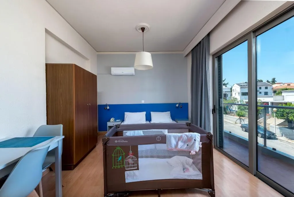 Room, 7 Palms Hotel Apartments, Rhodes