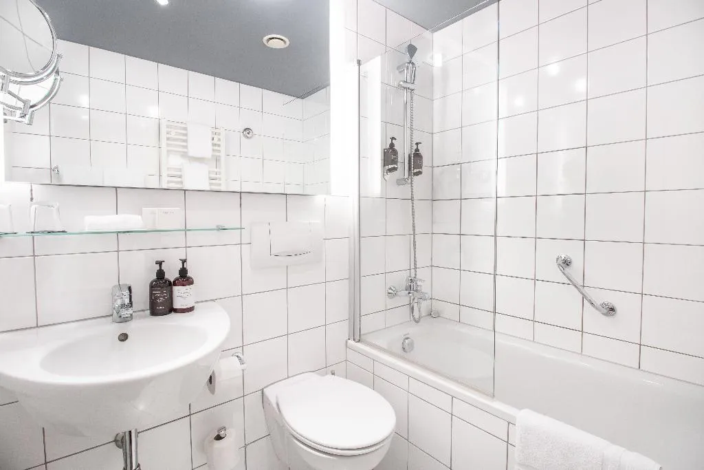 Double or Twin GUEST ROOM Room, K+K Hotel Fenix, Prague