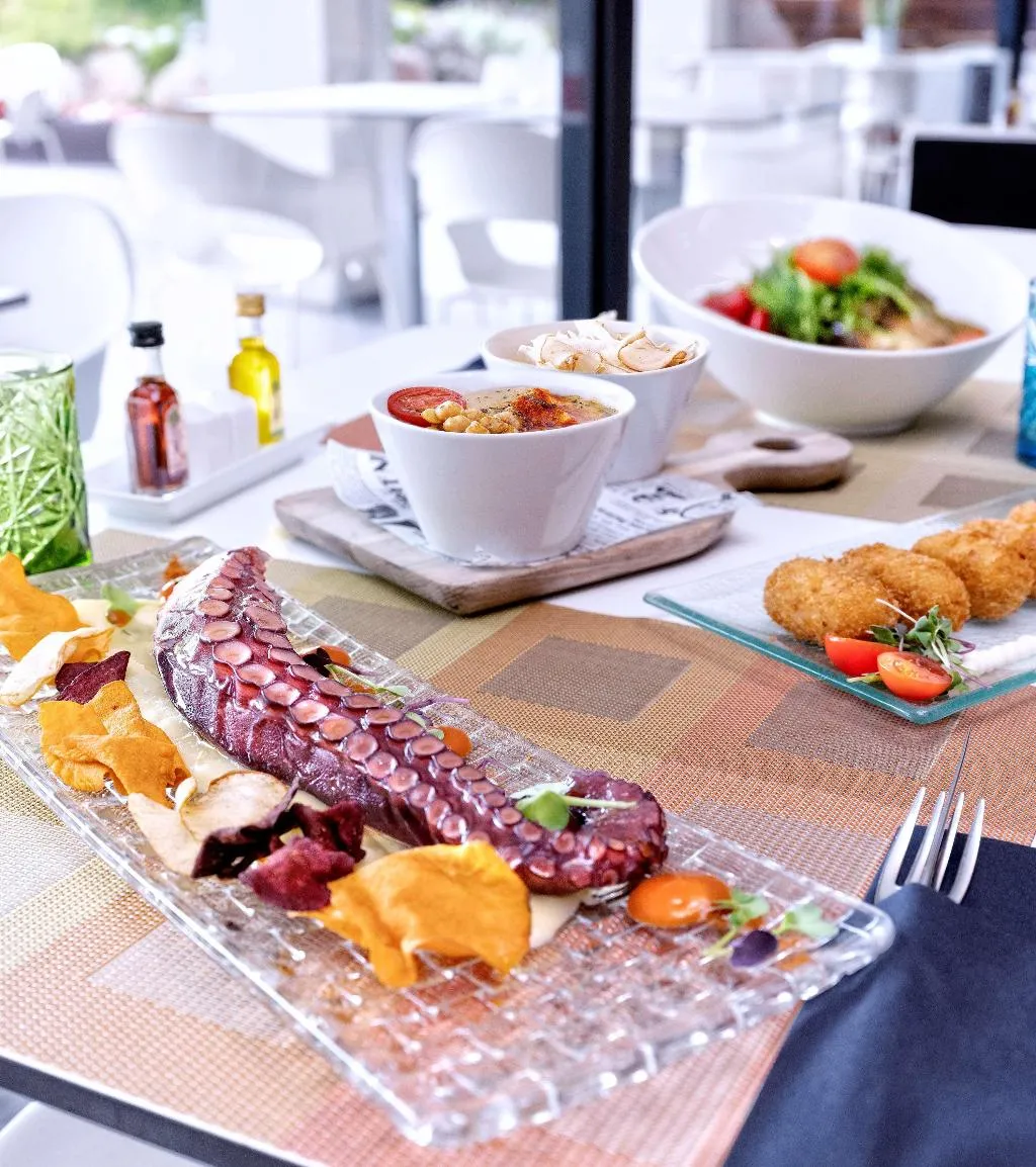 Restaurant, Melia Sitges, Costa Brava