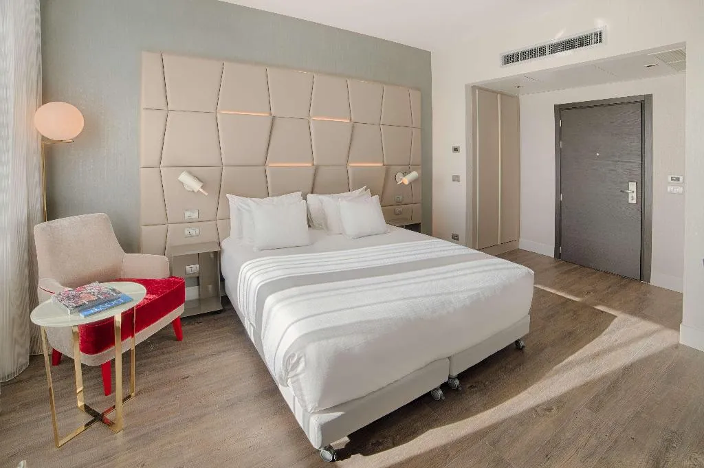 DOUBLE SINGLE USE SUPERIOR Room, NH Collection Roma Palazzo Cinquecento, Rome