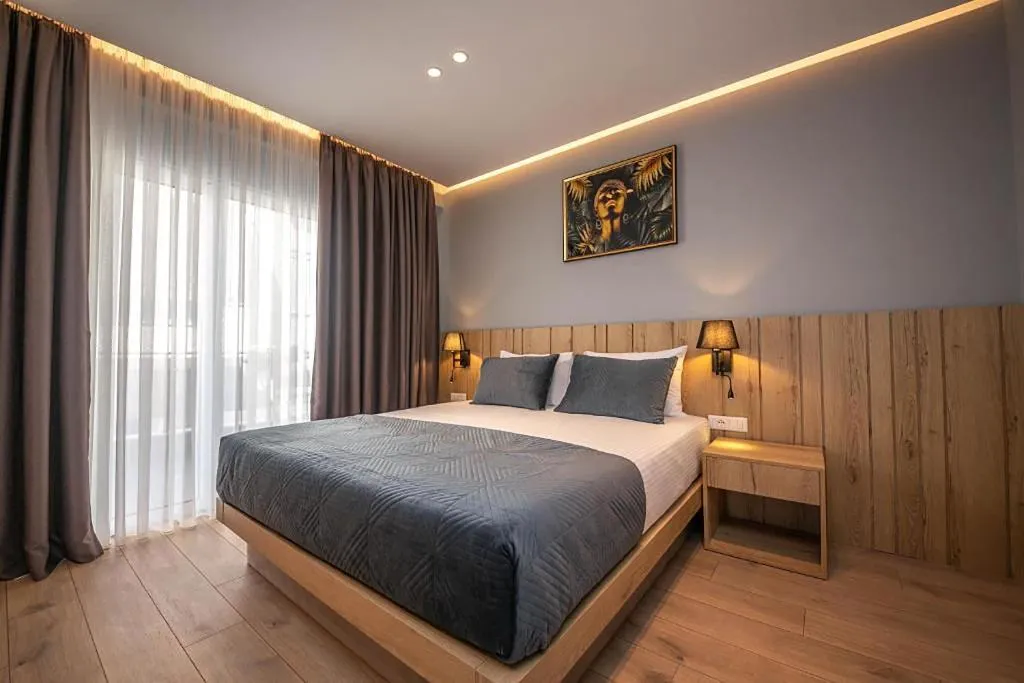 Room, Azure Inn Hotel, Southern Albania