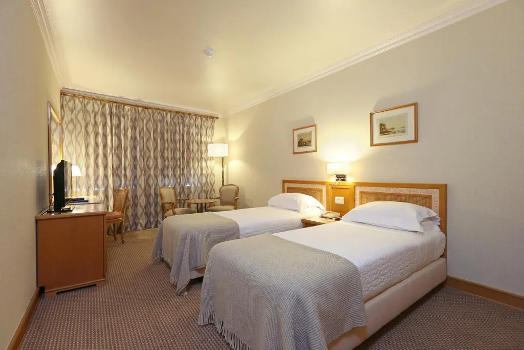 Double or Twin SUPERIOR Room, Lisboa Plaza, Lisbon