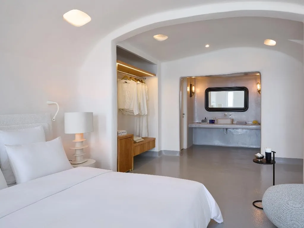 SUITE GRAND WITH VIEWS Room, Mykonos Blu, A Resort to Live, Mykonos