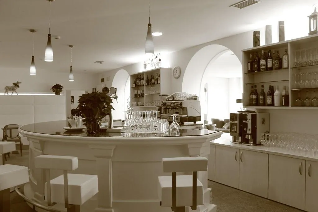 Bar, Alpen Hotel Eghel, Venice