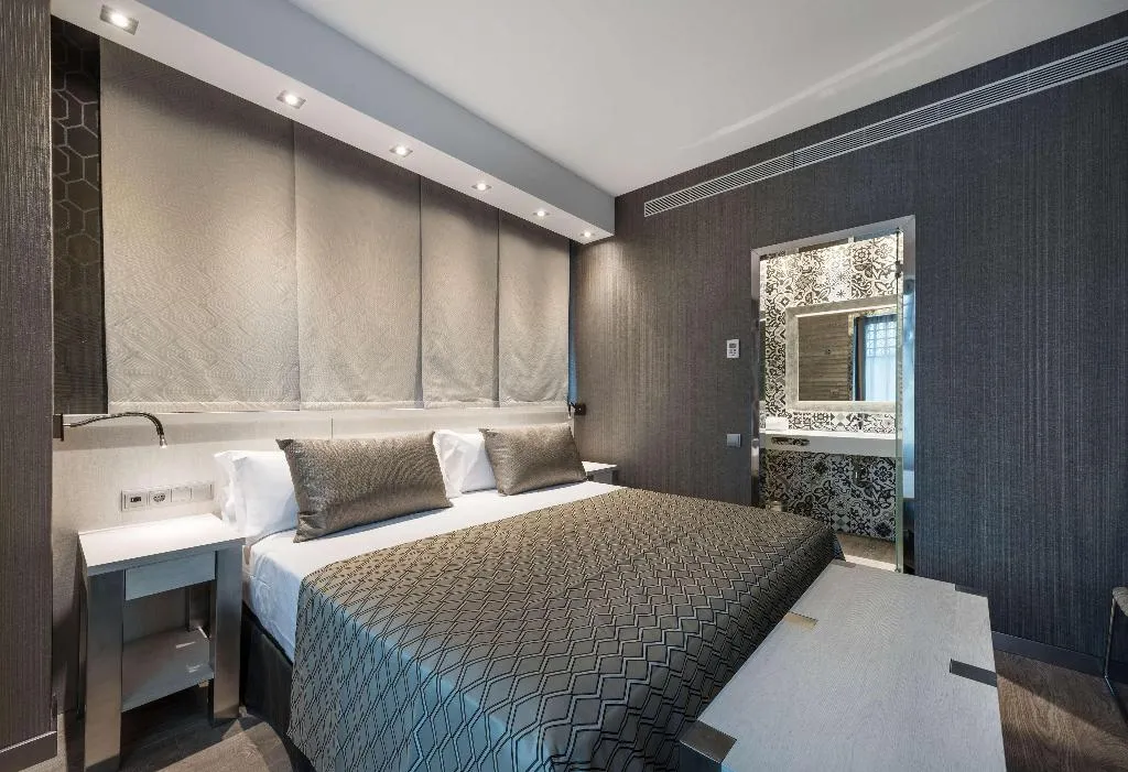 Room, Catalonia Barcelona Plaza, Barcelona