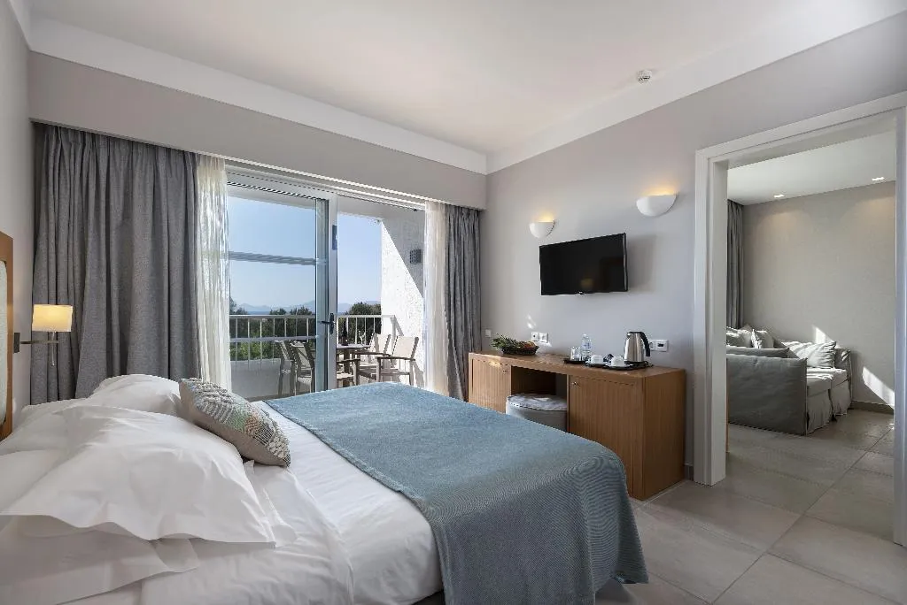 SUITE EXECUTIVE Room, Atlantica Beach Resort, Kos