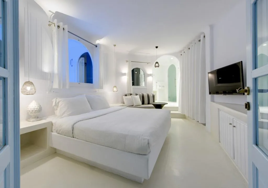 SUITE HONEYMOON Room, Infinity Suites & Dana Villas, Santorini