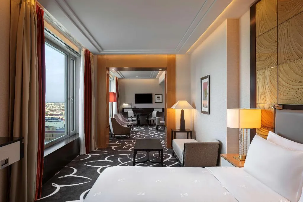 Room, Waldorf Astoria Berlin, Berlin