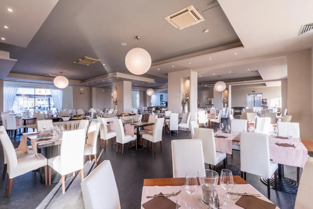 Restaurant, Capo Peloro Hotel - Only Adults 12+, Catania
