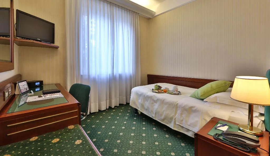 Room, Astoria Sure Hotel Collection by Best Western, Milan