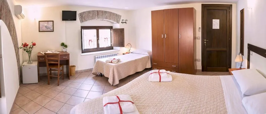 Room, B&B La Suite, Catania