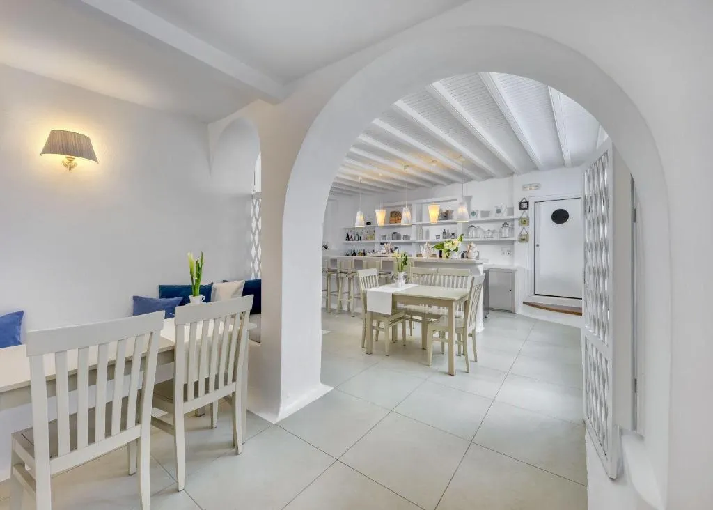 Restaurant, Carbonaki Hotel, Mykonos