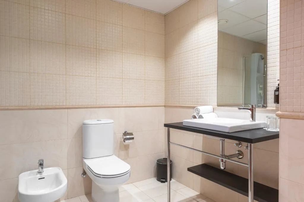 TRIPLE STANDARD Room, Hotel Sant Just, Barcelona