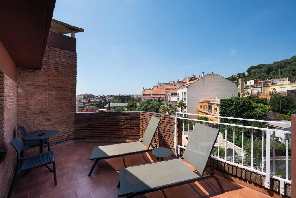 DOUBLE SINGLE USE WITH DOUBLE BED Room, Catalonia Park Putxet, Barcelona