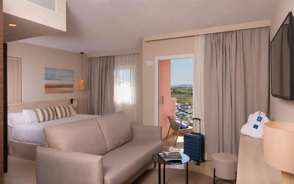 JUNIOR SUITE STANDARD Room, AQUA Hotel The Breeze & Spa - Adults Only +18, Costa Brava