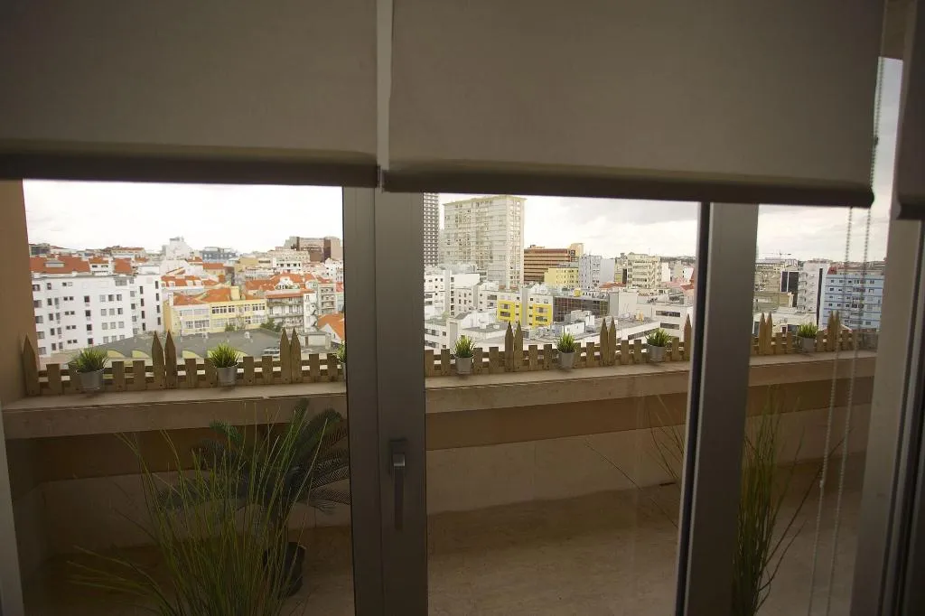 Room, Home Sweet Lisbon, Lisbon
