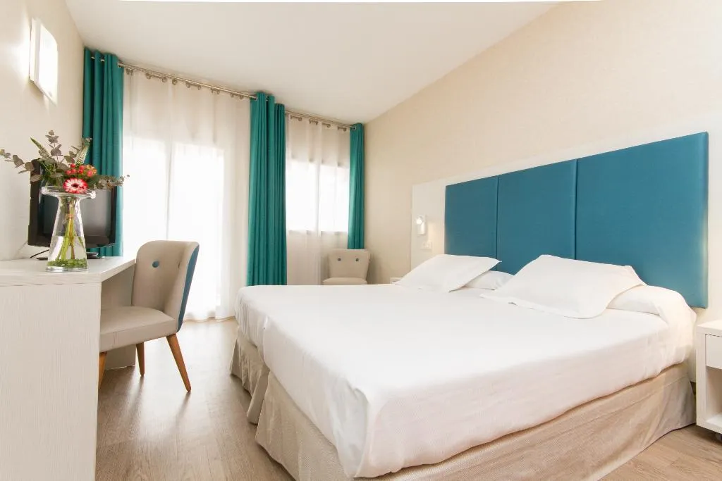 Double or Twin SUPERIOR Room, Castilla Alicante, Costa Blanca