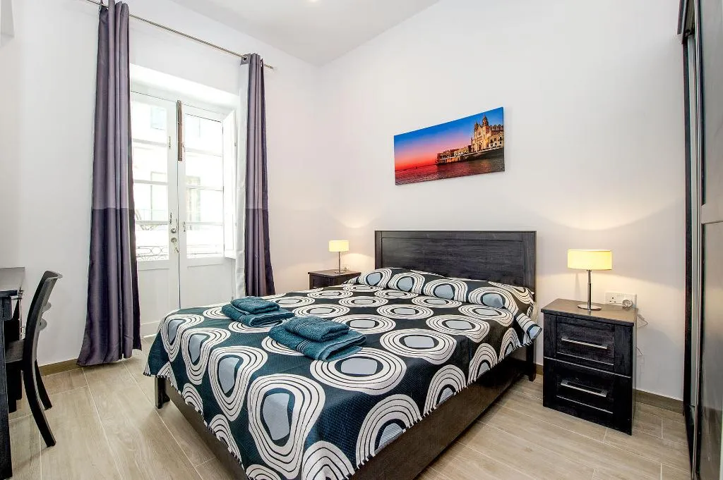 DOUBLE BASIC Room, 11Seabreeze House, Malta