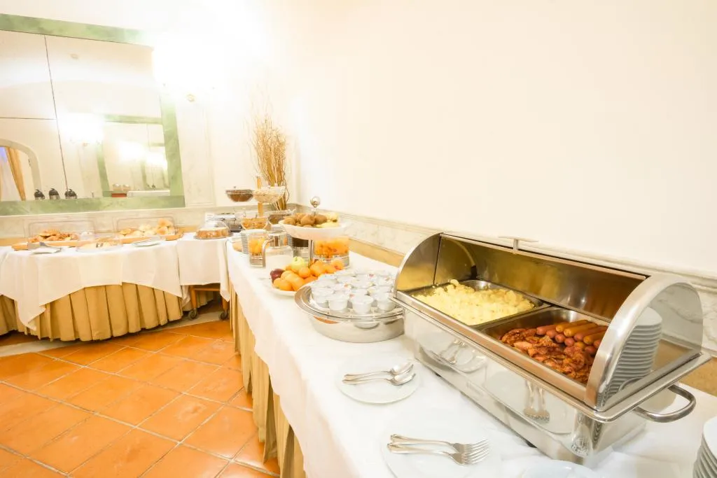 Restaurant, Hosianum Palace, Rome